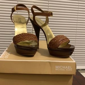 LMicheal Micheal Kors Strappy Stiletto Sandals